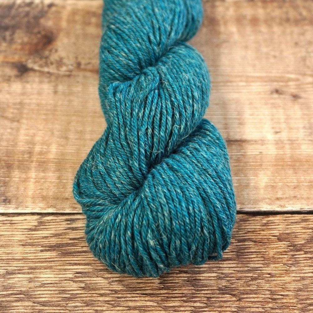 Nua-Worsted-9903-Hatters-Teal-Party