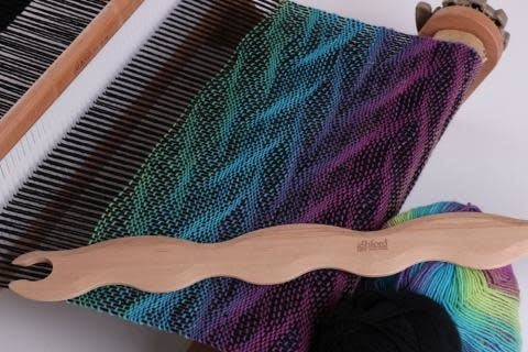 Wavy Stick Shuttle 3