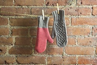 Compordach-Mittens_small2
