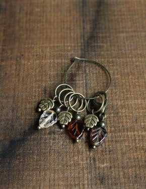 JRAUTLEAFSTITCHMARKERS_ITEM0