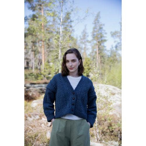 Laine-Nordic-Knits-Puro-