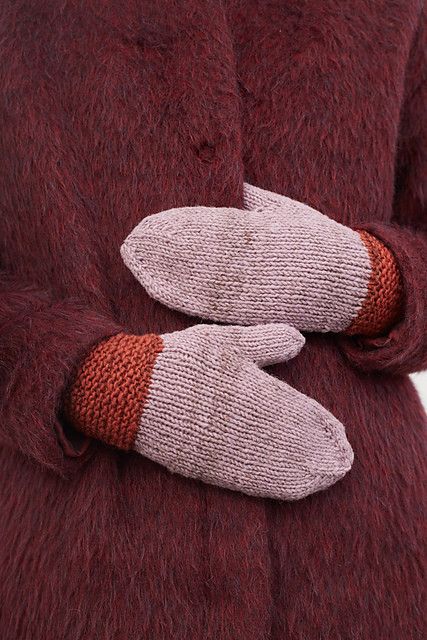 PPQ_KnitHow_RosaMitts_005_medium2