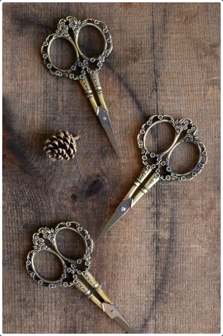 Scrollwork Scissors Antique Gold