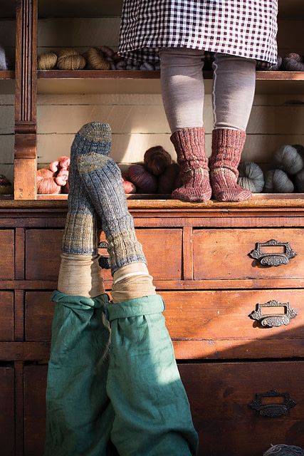 Snowshoe_socks_1___Knits_About_Winter_medium2