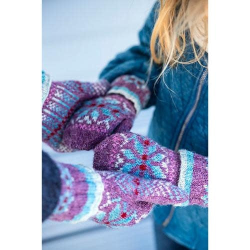 Vatster_mittens_2_medium2-