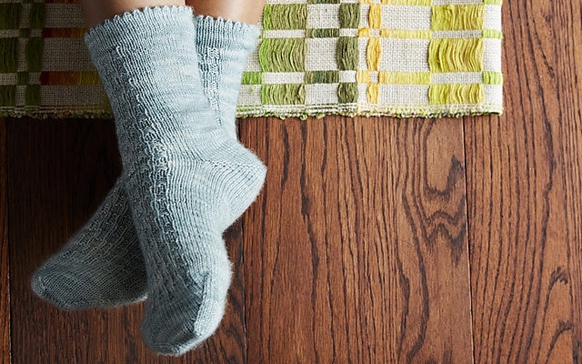 MDK_FG11_08_CuffDownPanel_Feet_10855__1__medium2