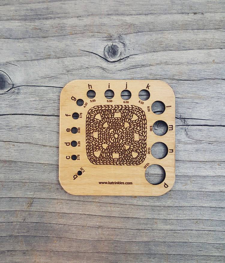 Crochet+Hook+Granny+Square+Alder+Web