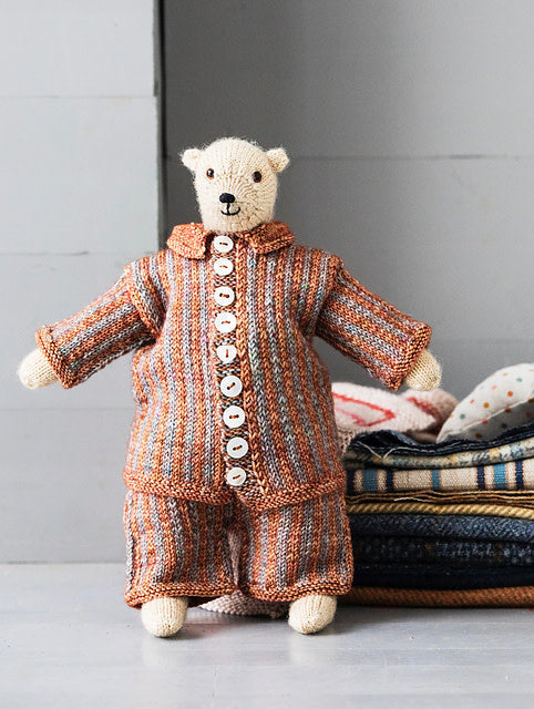 Mouche_the_Bear_1_Cinthia_Vallet_for_Laine_medium2