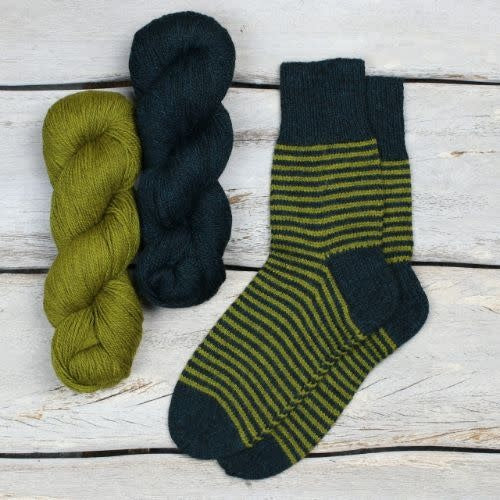 One-Sock-Kit-Striped-The-Fibre-Co-Amble-MC-Blackbeck-CC-Helvellyn-flatlay-scaled-