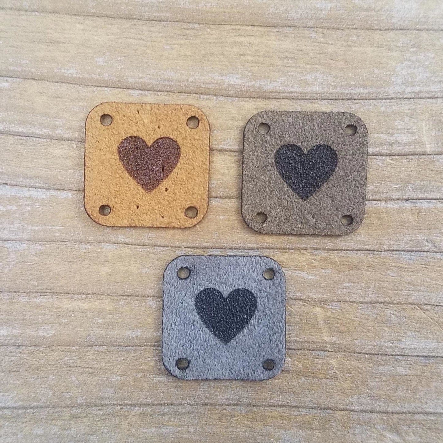 Solid Heart Tags